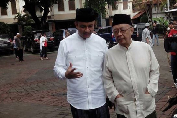 Melihat Potret Kemesraan Anies dengan Ulama Kharismatik