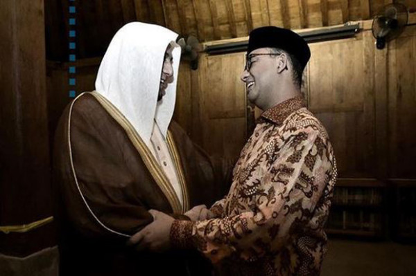 Melihat Potret Kemesraan Anies dengan Ulama Kharismatik