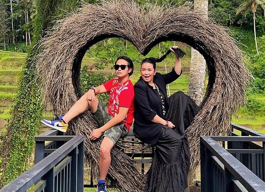 Jadi Sorotan! Suami Jennifer Jill, Ajun Perwira Ternyata Koleksi Barang Mewah