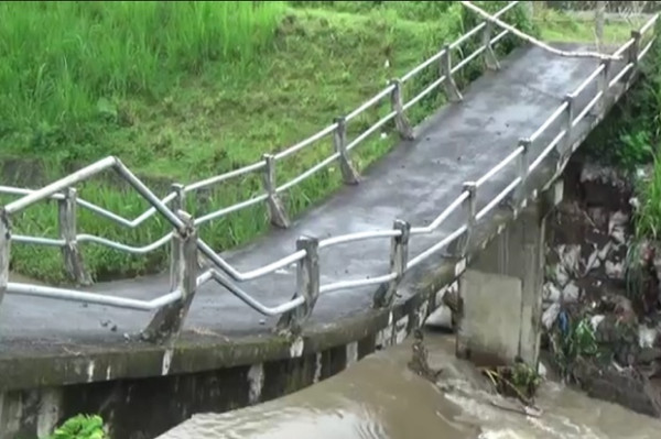 Berkali Kali Diterjang Banjir 2 Jembatan di Jombang Putus dan Rusak Parah