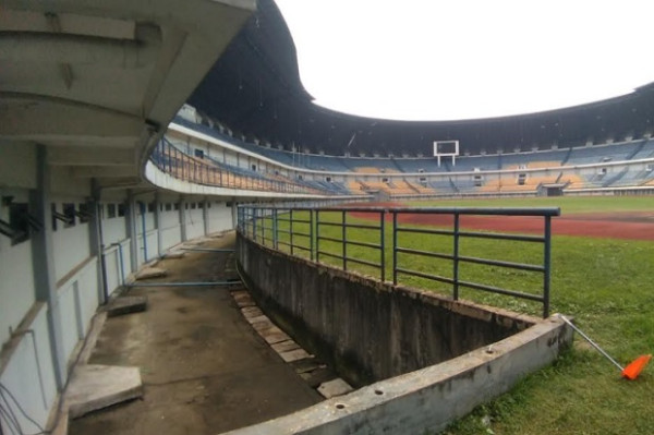 Heboh Ada Kolam Ikan di Stadion GBLA Bandung, Begini Kondisi Terkini