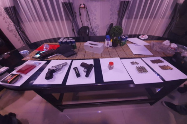 Pemasok Senjata KKB Papua Ditangkap, 2 Pistol dan Amunisi Disita