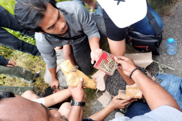 Pemasok Senjata KKB Papua Ditangkap, 2 Pistol dan Amunisi Disita