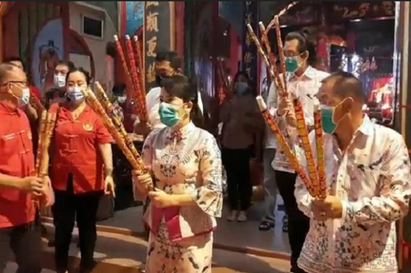 Kota Seribu Kelenteng Singkawang Tiadakan Perayaan Festival Cap Go Meh