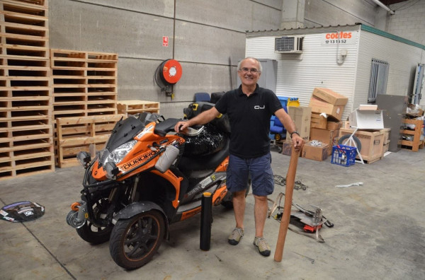 Rider Italia Siap Keliling Dunia dengan Kawasaki Versys X-300
