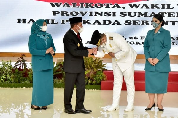 Atas Nama Presiden Jokowi, Edy Rahmayadi Lantik Bobby Nasutin Jadi Wali Kota Medan