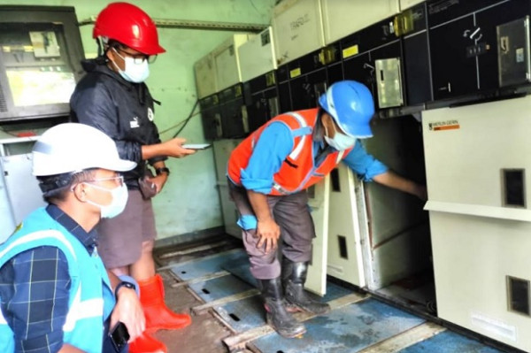 Amankan Jaringan Listrik, PLN Gerak Cepat Tanggulangi Dampak Bencana Ekstrem