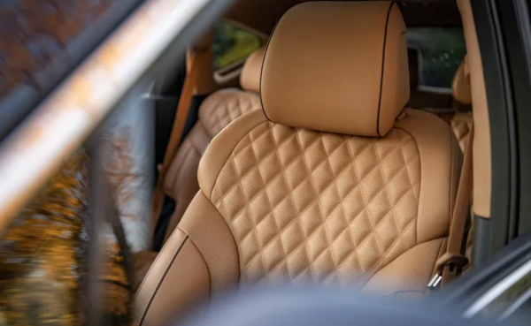 Mewahnya Genesis GV80, SUV Tiger Woods Saat Kecelakaan