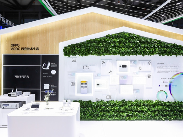 OPPO Buka Lisensi VOOC Flash Charge ke VW Hingga Anker
