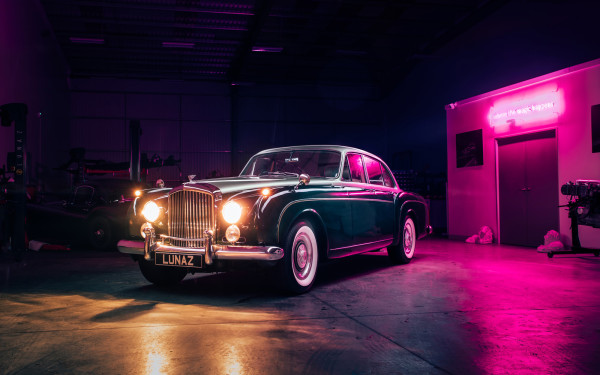 Perdana, Ini Dia Bentley Klasik Listrik Pertama di Dunia