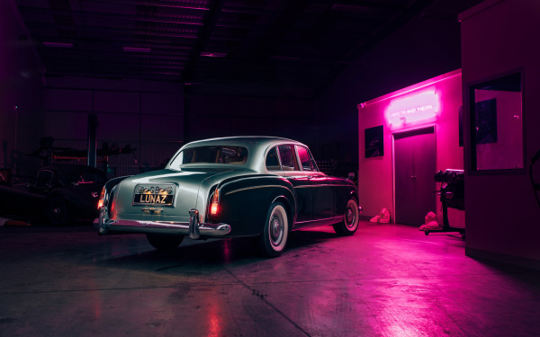 Perdana, Ini Dia Bentley Klasik Listrik Pertama di Dunia
