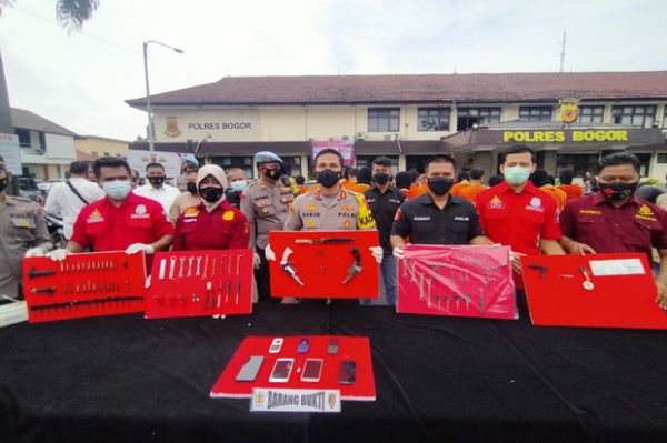 60 Tersangka Pencurian Motor di Bogor Dibekuk Polisi, Dua Ditembak