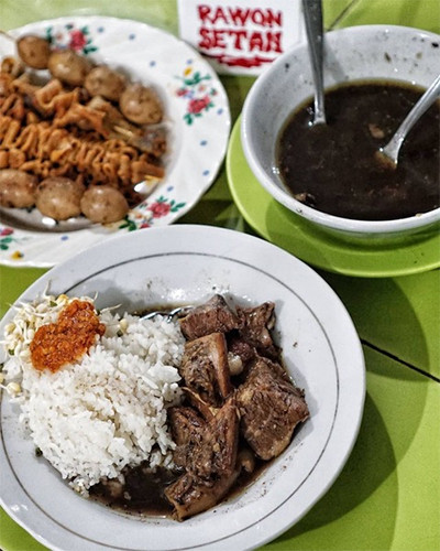 Jadi Sup Terenak di Asia, Ini Tiga Rawon Legendaris Surabaya