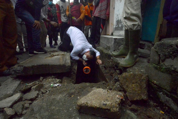 Eri Cahyadi-Armuji Siap Lanjutkan Kebaikan untuk Warga Kota Surabaya