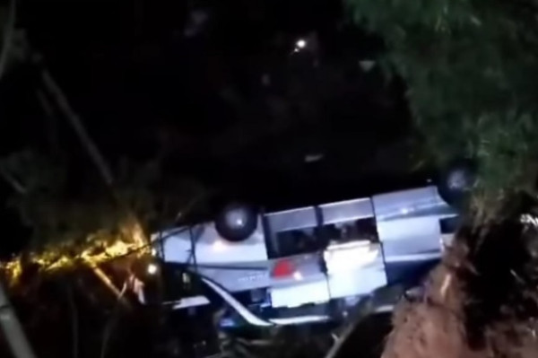 19 Penumpang Tewas, Korban Bus Pariwisata Terjun ke Jurang di Sumedang