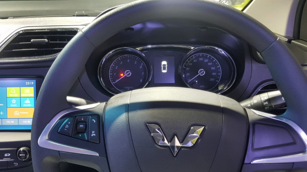 Dijual Mulai Rp169 Juta, Inilah Perubahan Mencolok Wuling New Confero S