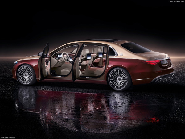 Ngeri, Satu Mobil Mercedes-Maybach S-Class Standar Harganya Setara Supercar