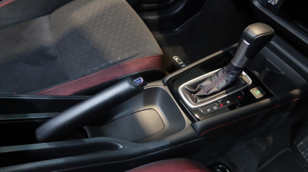 Terlalu Lega, Kabin Honda City Hatchback RS Bisa Diubah Jadi Kasur