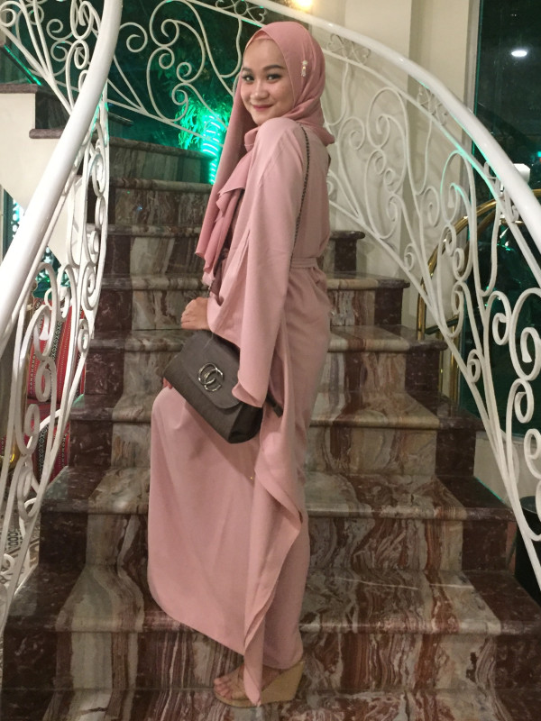 6 Ragam Outfit Hijab yang Bisa Kamu Coba