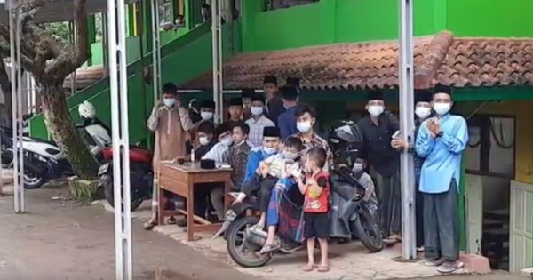 Klaster Pondok Pesantren Kembali Muncul di Tasikmalaya, Belasan Santriwati Positif COVID-19
