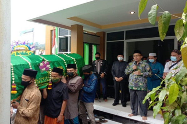 Guru Besar Ilmu Tasawuf UIN Walisongo Amin Syukur Tutup Usia