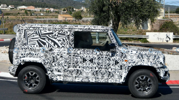 Suzuki Jimny Versi Lebih Panjang Terlihat Berkeliaran di Jalan