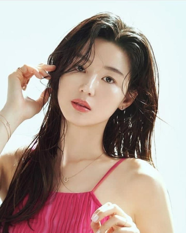 11 Aktor, Aktris, dan Grup Idol Korea yang Mendapat Gelar 'Nasional'
