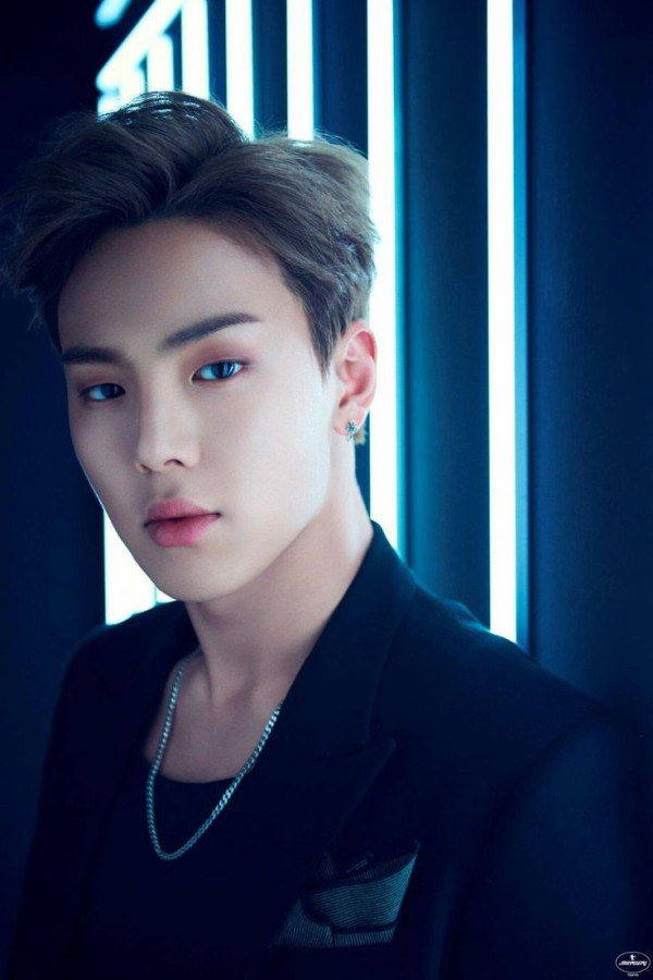 7 Idol K-Pop Beken yang Pernah Menjadi Penari Latar Artis Lainnya