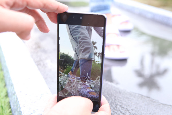 Tiga Cara Bikin Konten Basah-Basahan dengan Galaxy A52 dan A72