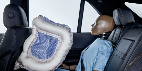 Begini Asal Muasal Airbag Mobil, si Penyelamat Banyak Nyawa