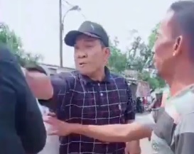 Arogan,Oknum Perangkat Desa Bubarkan Aksi Pembagian Masker Gratis