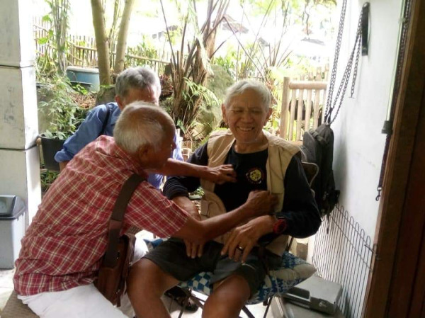 Jurnalis Senior Don Hasman Posting Foto Kebersamaan dengan Herman Lantang