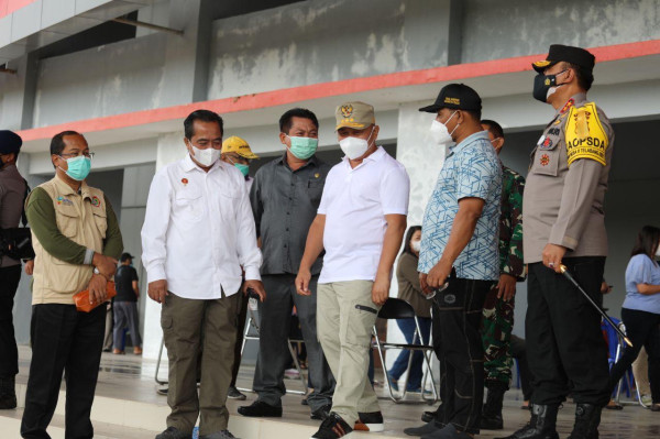 Pemberian Vaksinasi Covid-19 bagi Pelayan Publik Provinsi Kalteng