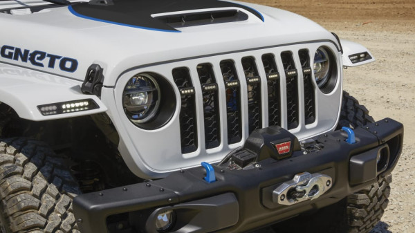 Lima Anomali Mobil Listrik di Jeep Wrangler Magneto
