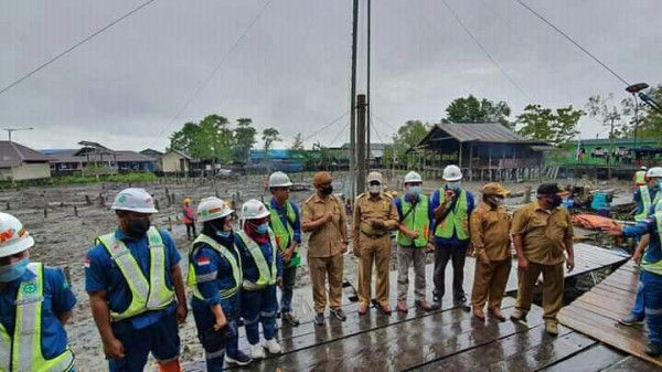 Genjot Infrastruktur, Pemerintah Pusat Bangun Jalan dan Jembatan di Kabupaten Asmat