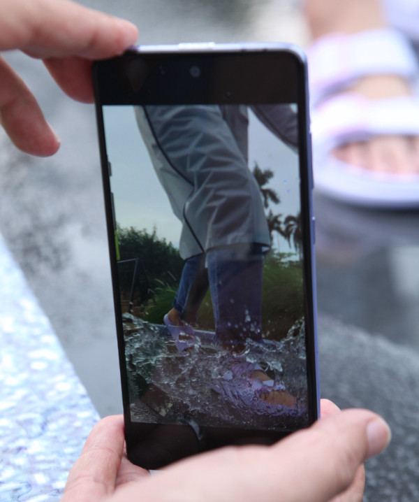 Mengenal IP67, Teknologi yang Bikin Samsung Galaxy A72 Bisa Diajak Hujan-Hujanan