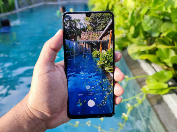 Tanpa Camera Bump, Desain Samsung Galaxy A32 Mudah Bikin Jatuh Hati