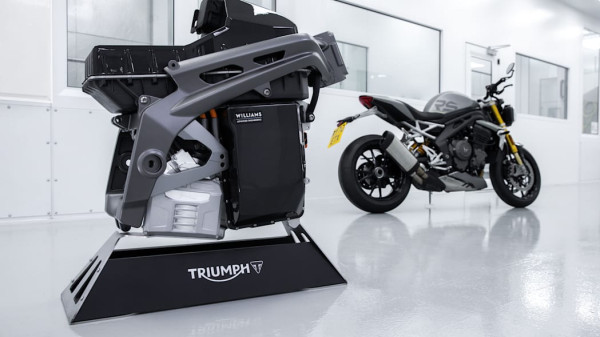 Triumph Tebar Sketsa Awal Motor Listrik Futuristik