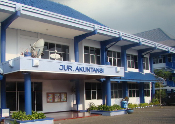 5 Jurusan Politeknik dengan Peminat Terbanyak