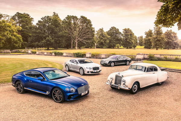 Bentley Rayakan 200.000 Produksi Mobil dengan Bentayga Spesial