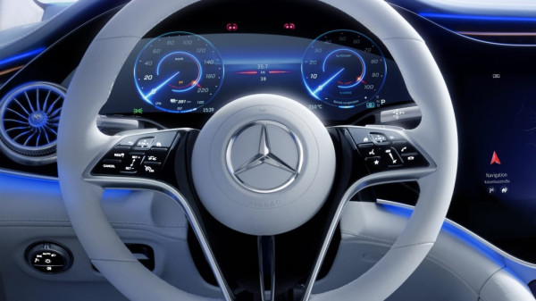 Ini Wujud Nyata Layar Raksasa Mercedes-Benz di Mercedes-Benz EQS