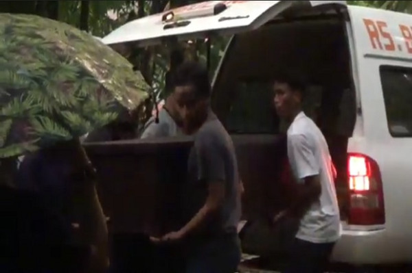 Dimakamkan 1 Liang, Kuburan Lukman dan Yogi Sahfitri Terduga Pelaku Bom di Gereja Katedral Makassar Tergenang Air