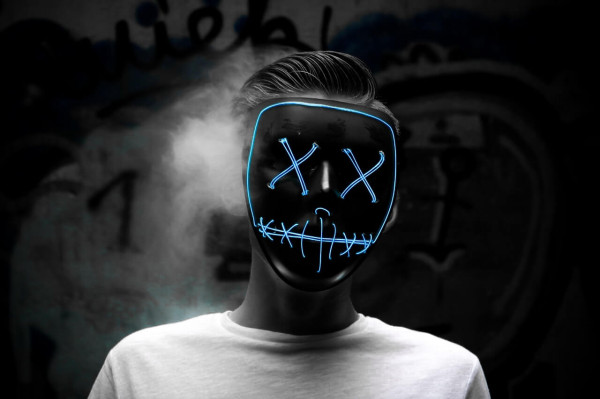 Mengenal Impostor Syndrome, Rasa Ragu pada Diri dan Kesuksesan Sendiri