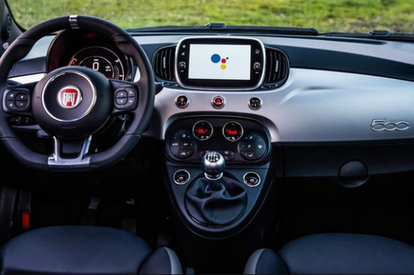 Fiat 500 Luncurkan Mobil Edisi Khusus 'Hai Google', Ini Fitur Digitalnya