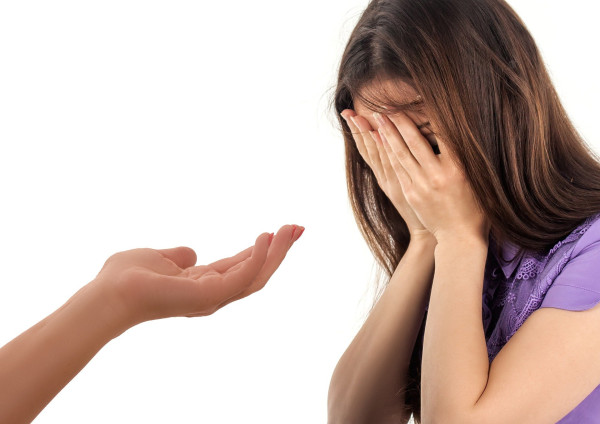 Terlalu Baik? Ini 7 Gejala Kamu Terkena ‘The Nice Girl Syndrome’