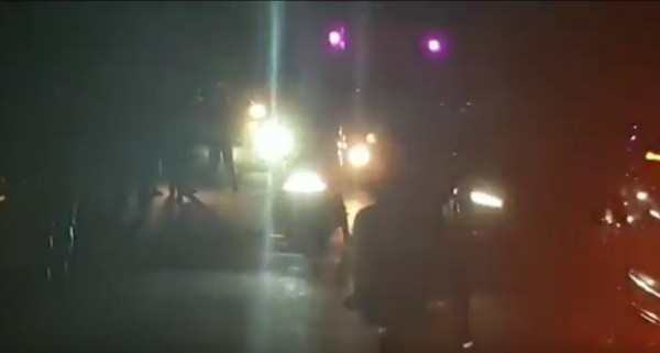 Polman Gempar, Pria Mengamuk Bawa Parang Tantang Pengguna Jalan