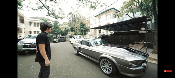 Buat Nikahan, Atta Halilintar Pamer Ford Mustang Termahal di Dunia