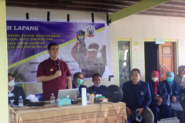 UMI Gelar Sekolah Lapang untuk Petani Pembudidaya Udang di Pangkep