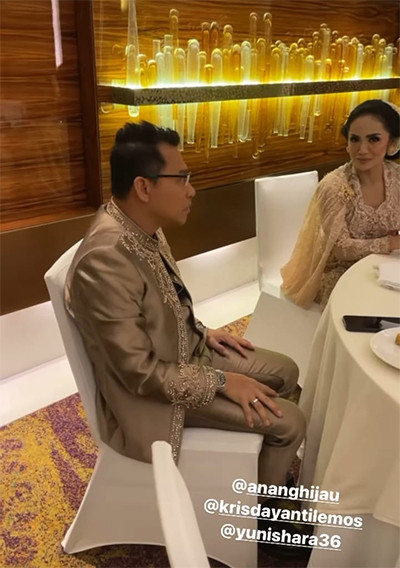 Direkam Ashanty saat Sedang Ngobrol, Anang Tertawa Krisdayanti Senyum Simpul