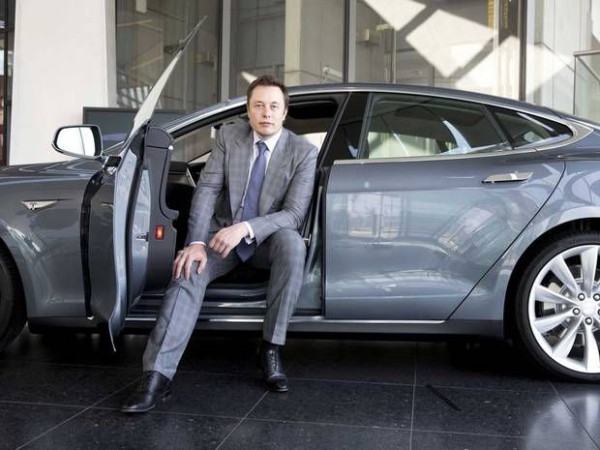 Unggahan Mobil di Twitter Elon Musk Bikin Geger Netizen